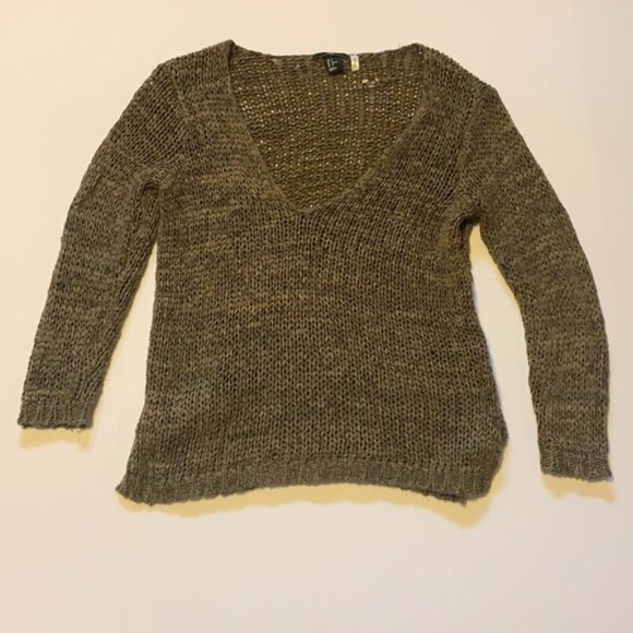 H&M Green Loose Chunky Knit Sweater - Women’s Size Small - Picture 2 of 8